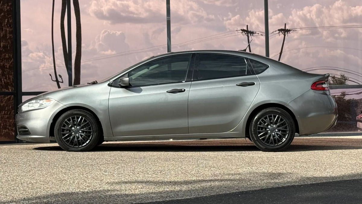 Used 2013 Dodge Dart SE w/ Value Group FWD image 5