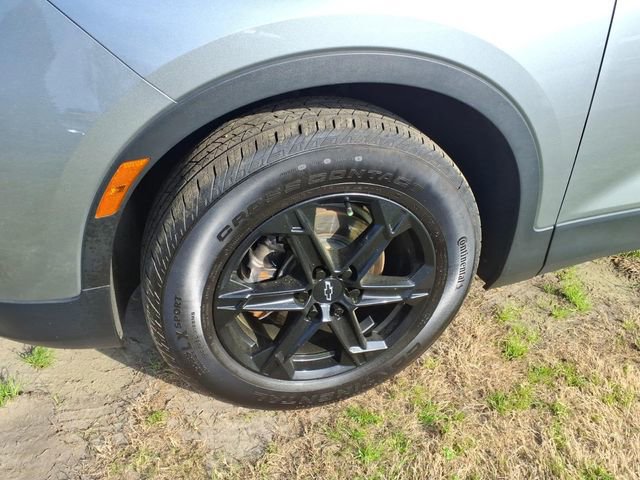 Used 2024 Chevrolet Blazer LT w/ Convenience Package FWD image 4