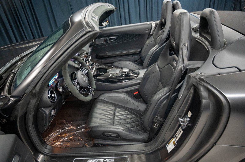 Used 2020 Mercedes-Benz AMG GT R image 21