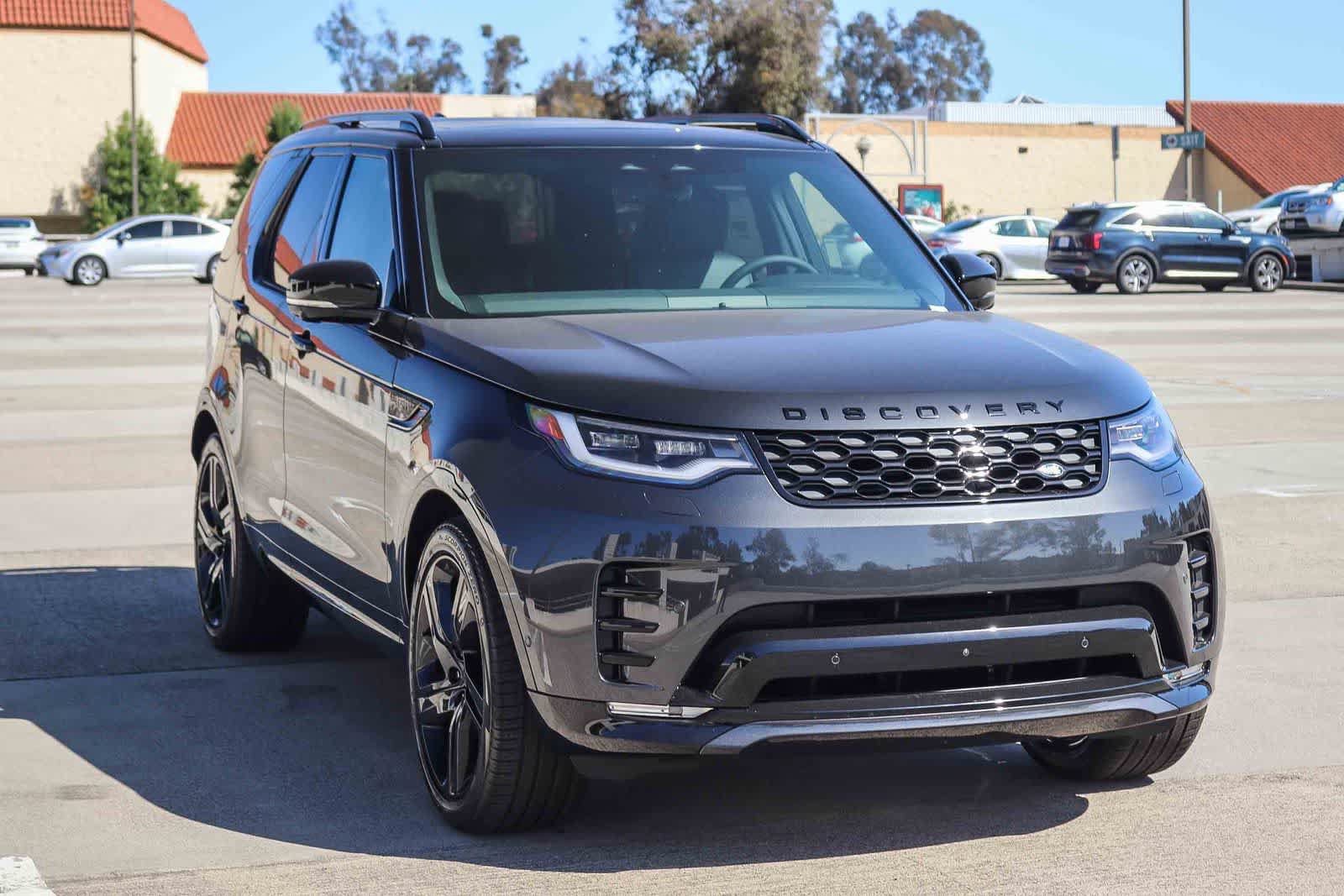 New 2026 Land Rover Discovery Dynamic SE AWD/4WD image 3