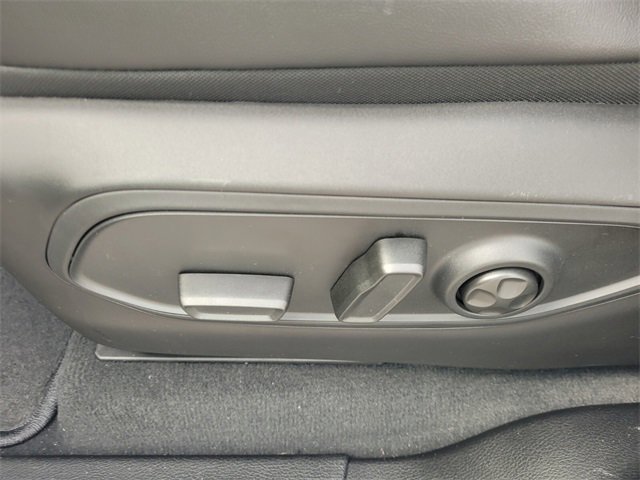 New 2025 Jeep Grand Cherokee Limited image 4