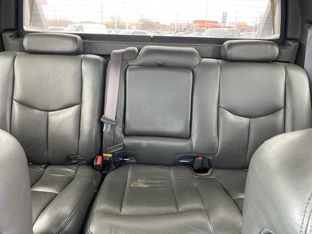 Used 2003 Chevrolet Avalanche 4x4 w/ Suspension Package, Off-Road image 17