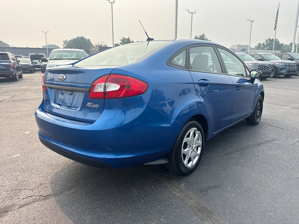 Used 2011 Ford Fiesta S FWD image 7