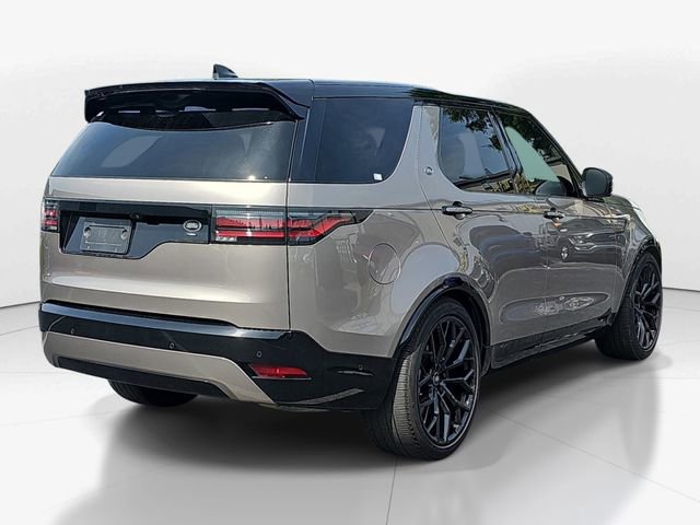 Used 2021 Land Rover Discovery HSE R-Dynamic AWD/4WD image 3