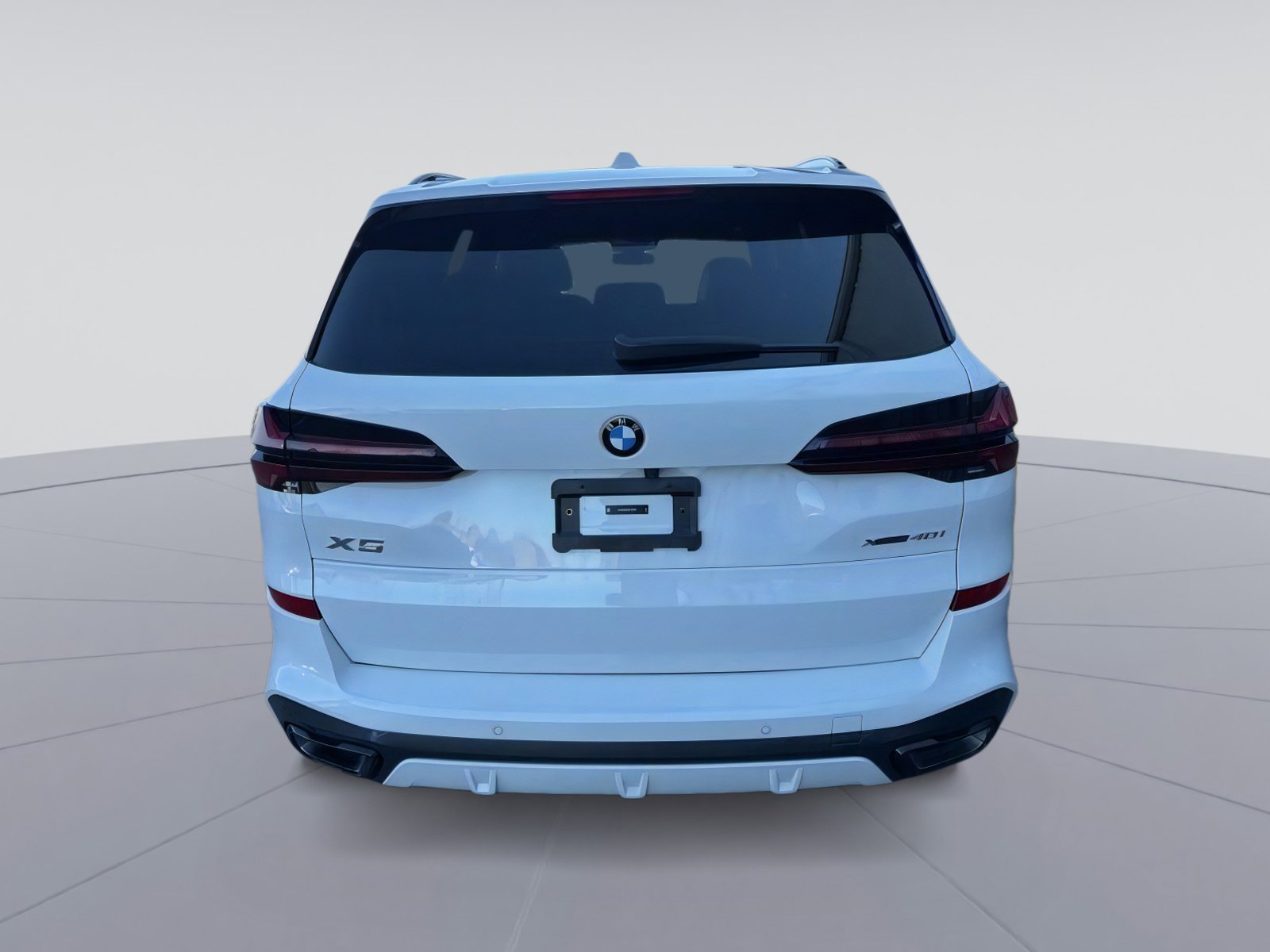 Used 2025 BMW X5 xDrive40i w/ M Sport Package image 11