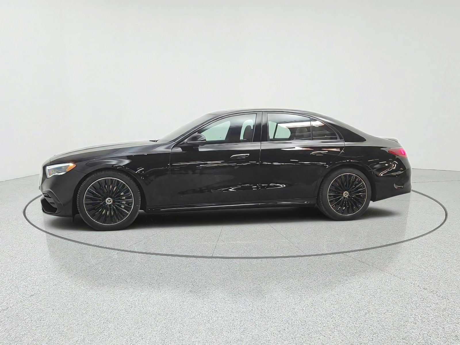 New 2027 Mercedes-Benz E 450 4MATIC Sedan image 8