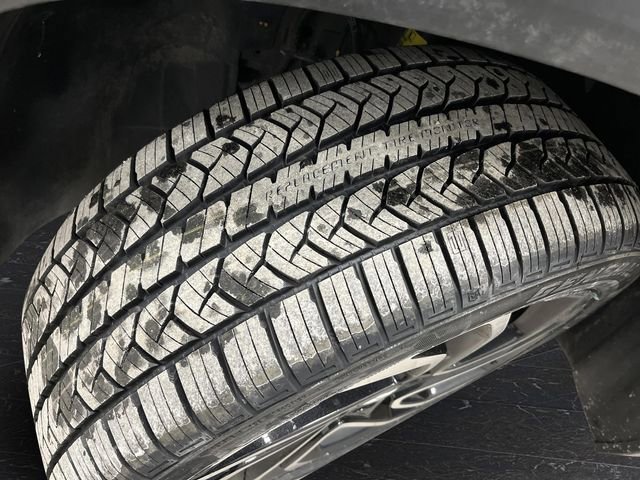 Used 2024 Chevrolet TrailBlazer RS w/ Convenience Package image 35