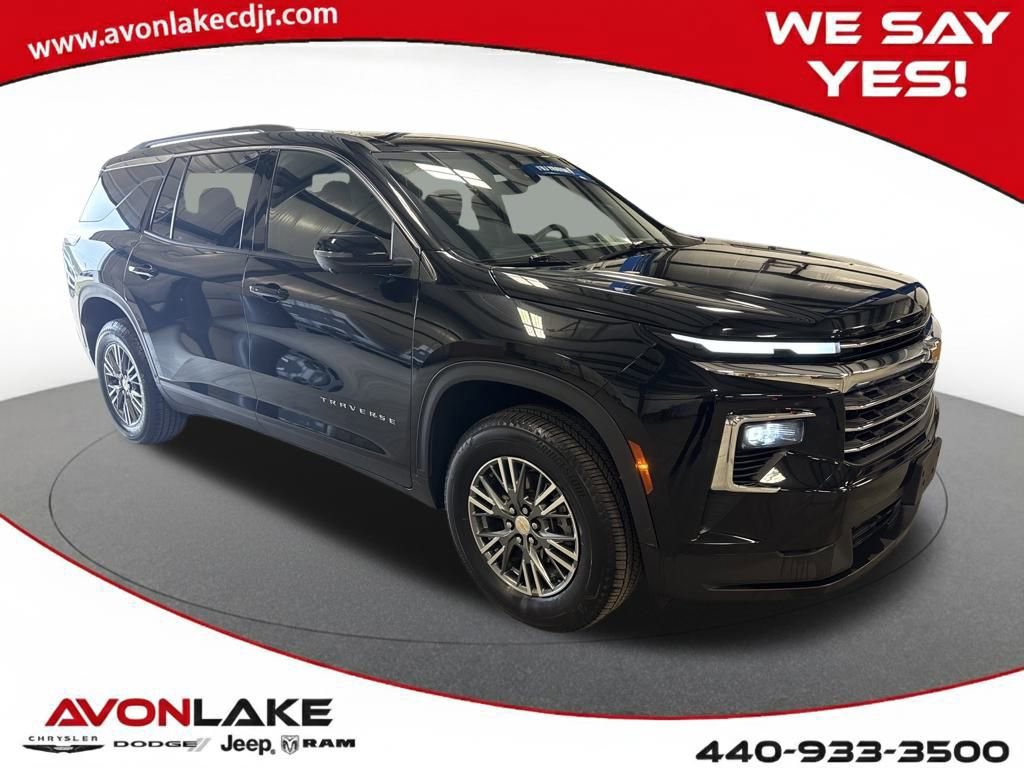 Used 2024 Chevrolet Traverse LT image 7
