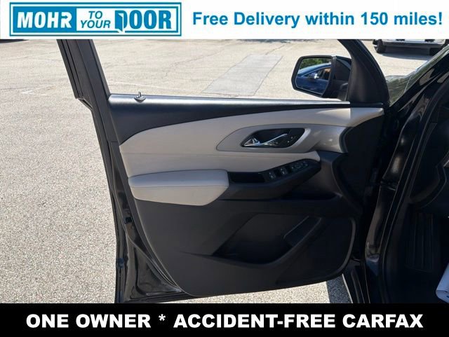 Used 2023 Chevrolet Traverse LS AWD/4WD image 9