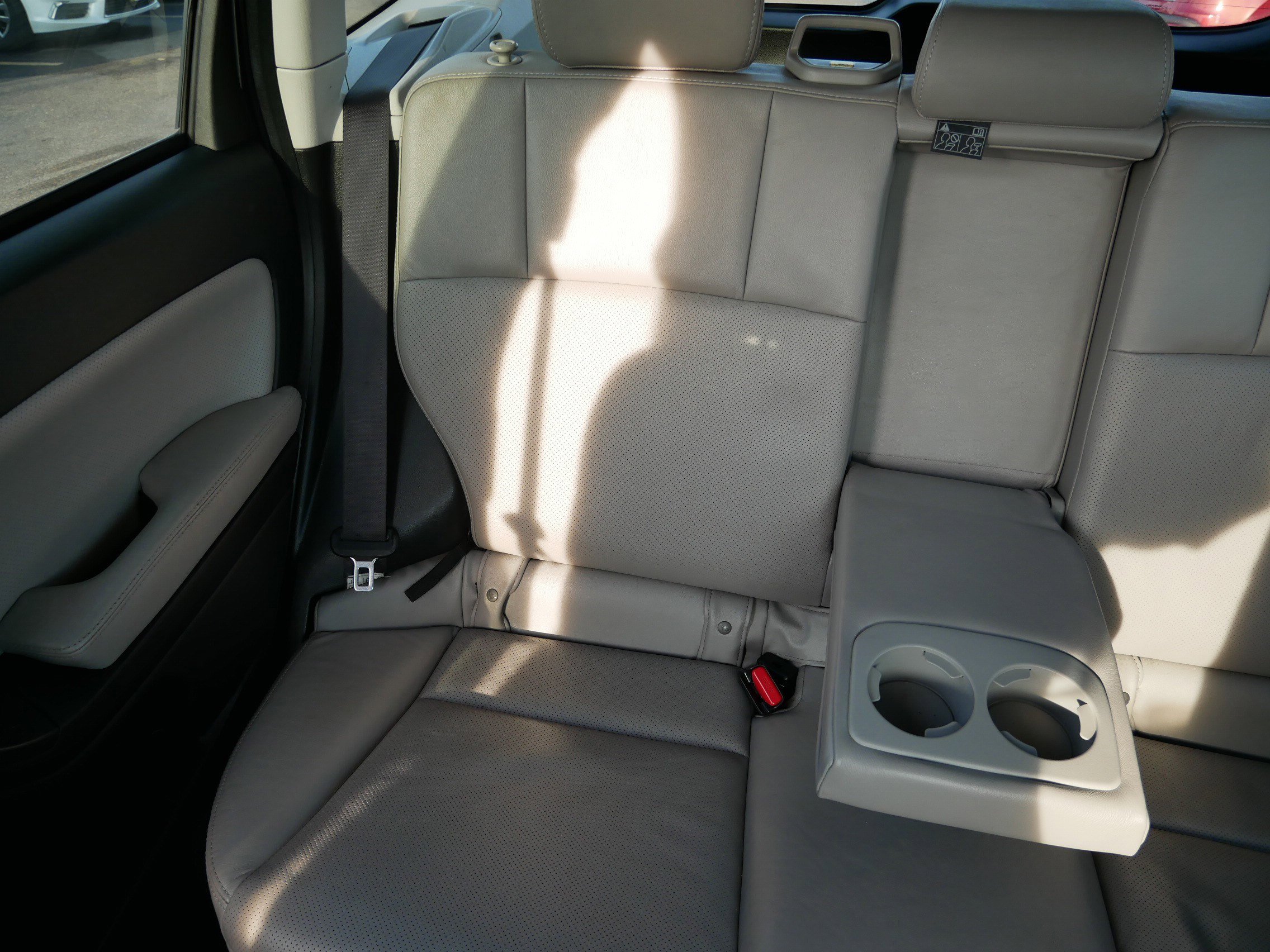 Used 2015 Subaru Forester 2.5i Limited image 12