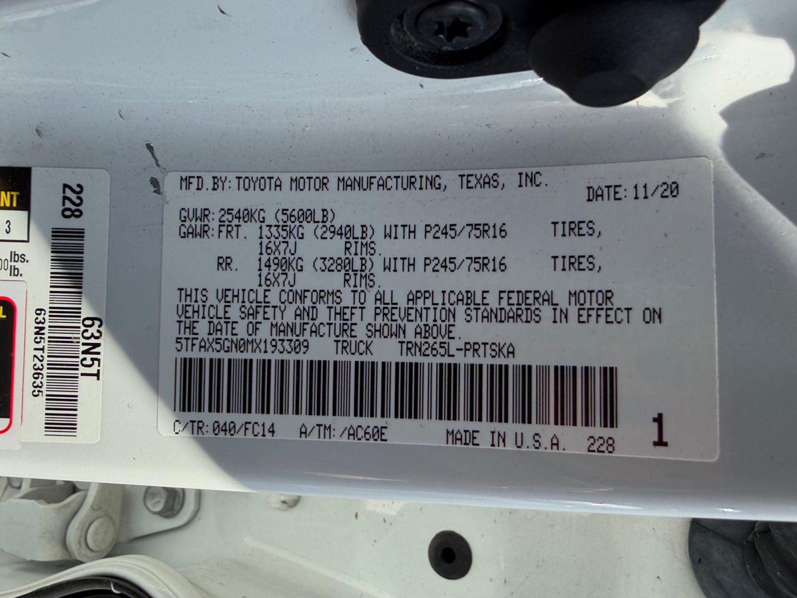 Used 2021 Toyota Tacoma SR5 w/ SR5 Appearance Package (SM) RWD image 18