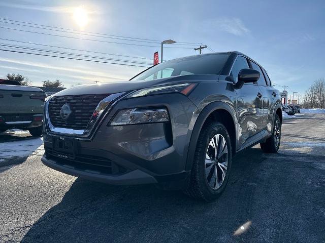 Certified 2023 Nissan Rogue SV image 4