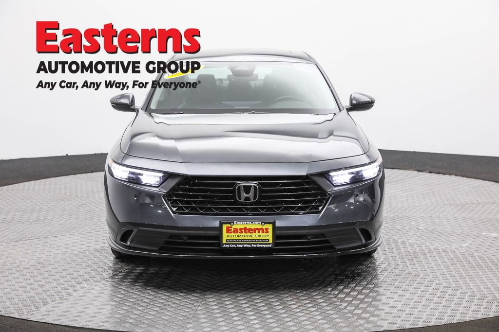 Used 2023 Honda Accord EX-L image 2