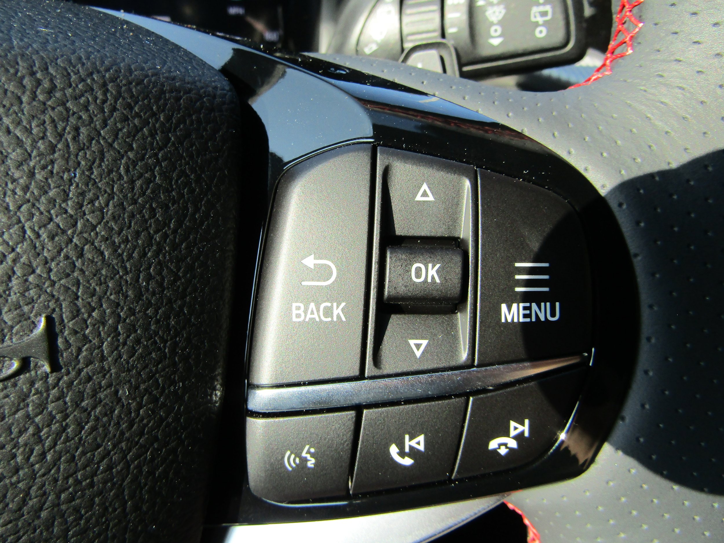 New 2027 Ford Explorer ST w/ Sun And Sound Package AWD/4WD image 22