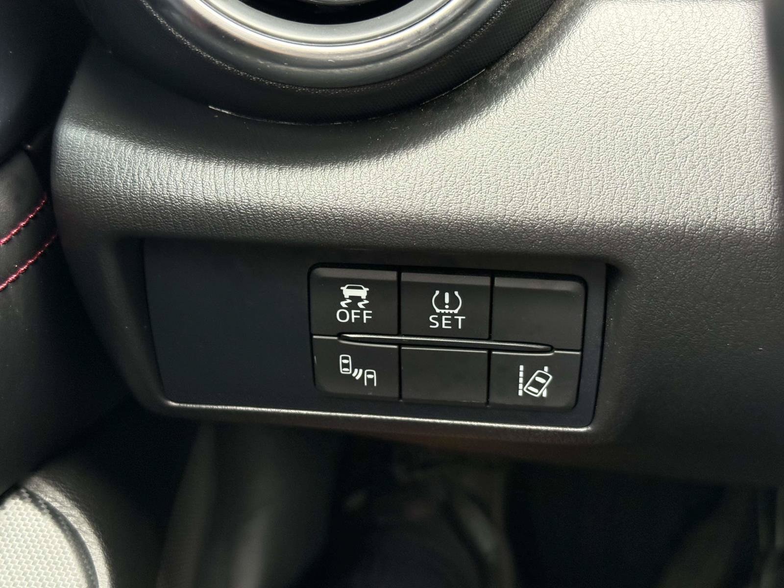 Used 2016 MAZDA MX-5 Miata Grand Touring RWD image 20