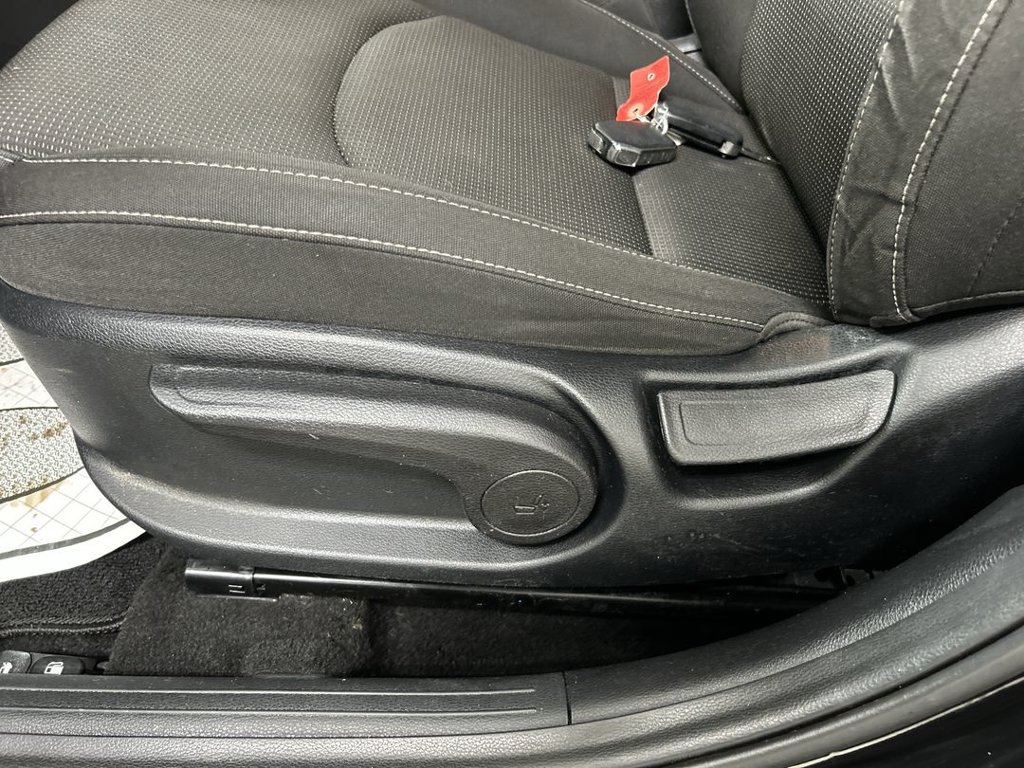 Used 2019 Kia Forte LXS FWD image 10