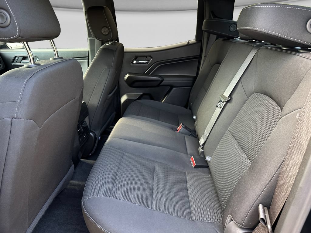 Used 2023 Chevrolet Colorado LT AWD/4WD image 33