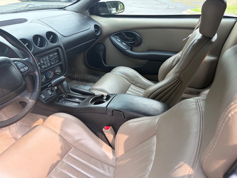 Used 2002 Pontiac Firebird Trans Am RWD image 16