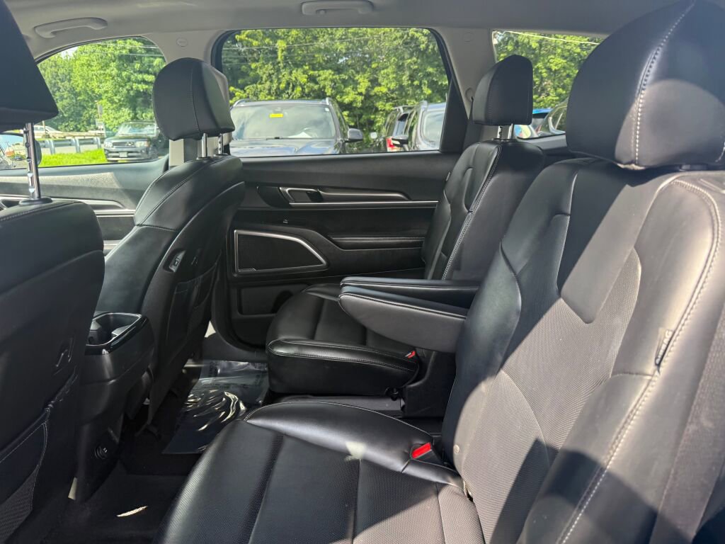 Used 2024 Kia Telluride S w/ S Sunroof Package image 27