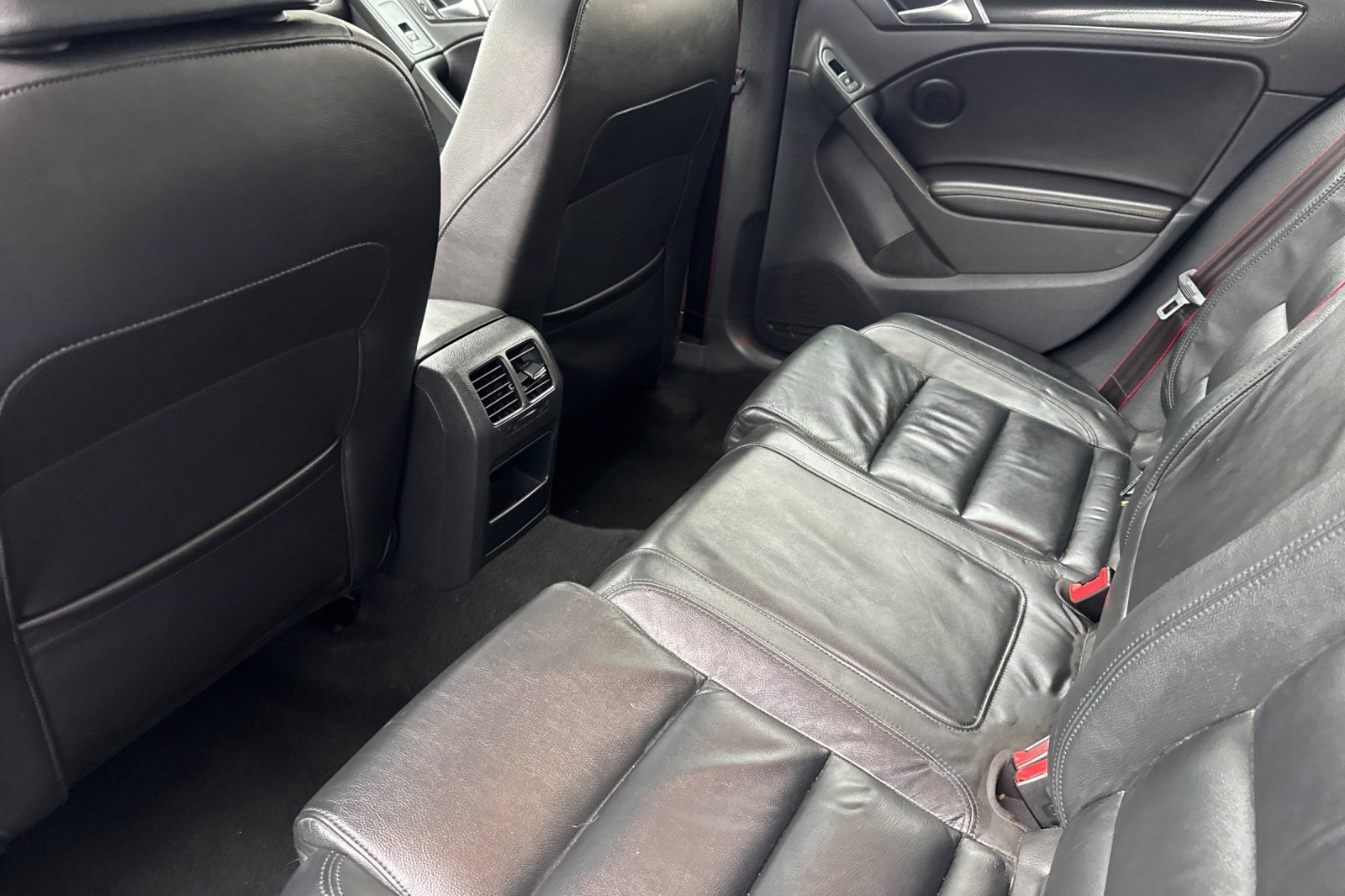 Used 2013 Volkswagen GTI Driver's Edition image 25