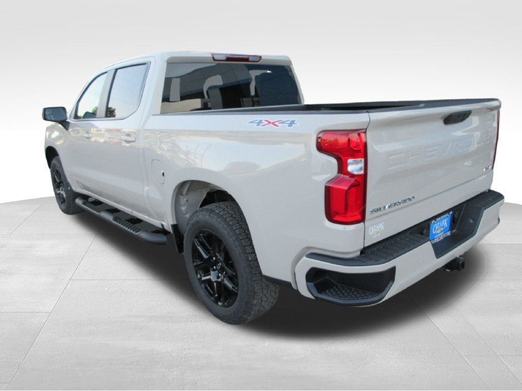 New 2026 Chevrolet Silverado 1500 RST w/ RST Select Package AWD/4WD image 4