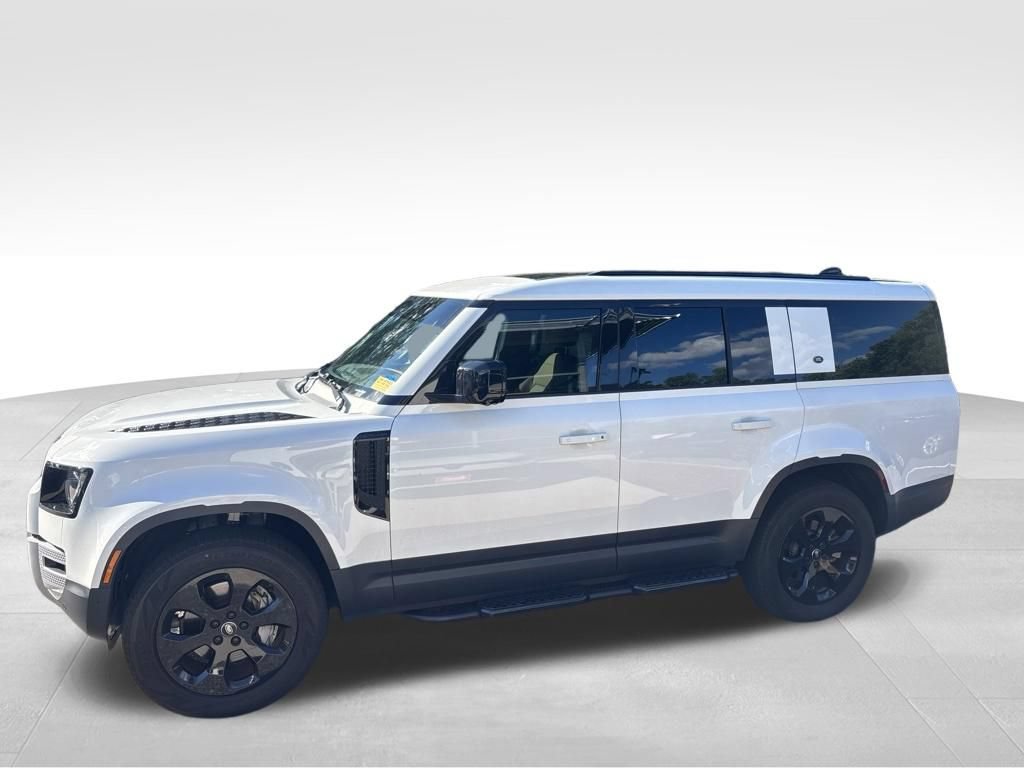 Used 2024 Land Rover Defender 130 S AWD/4WD image 7