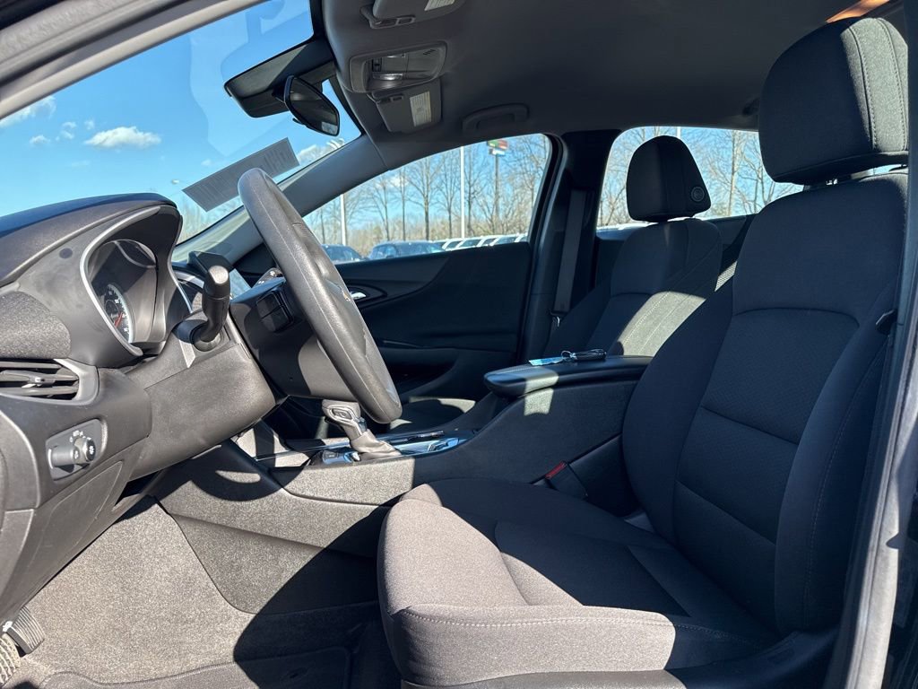 Used 2024 Chevrolet Malibu LT image 10