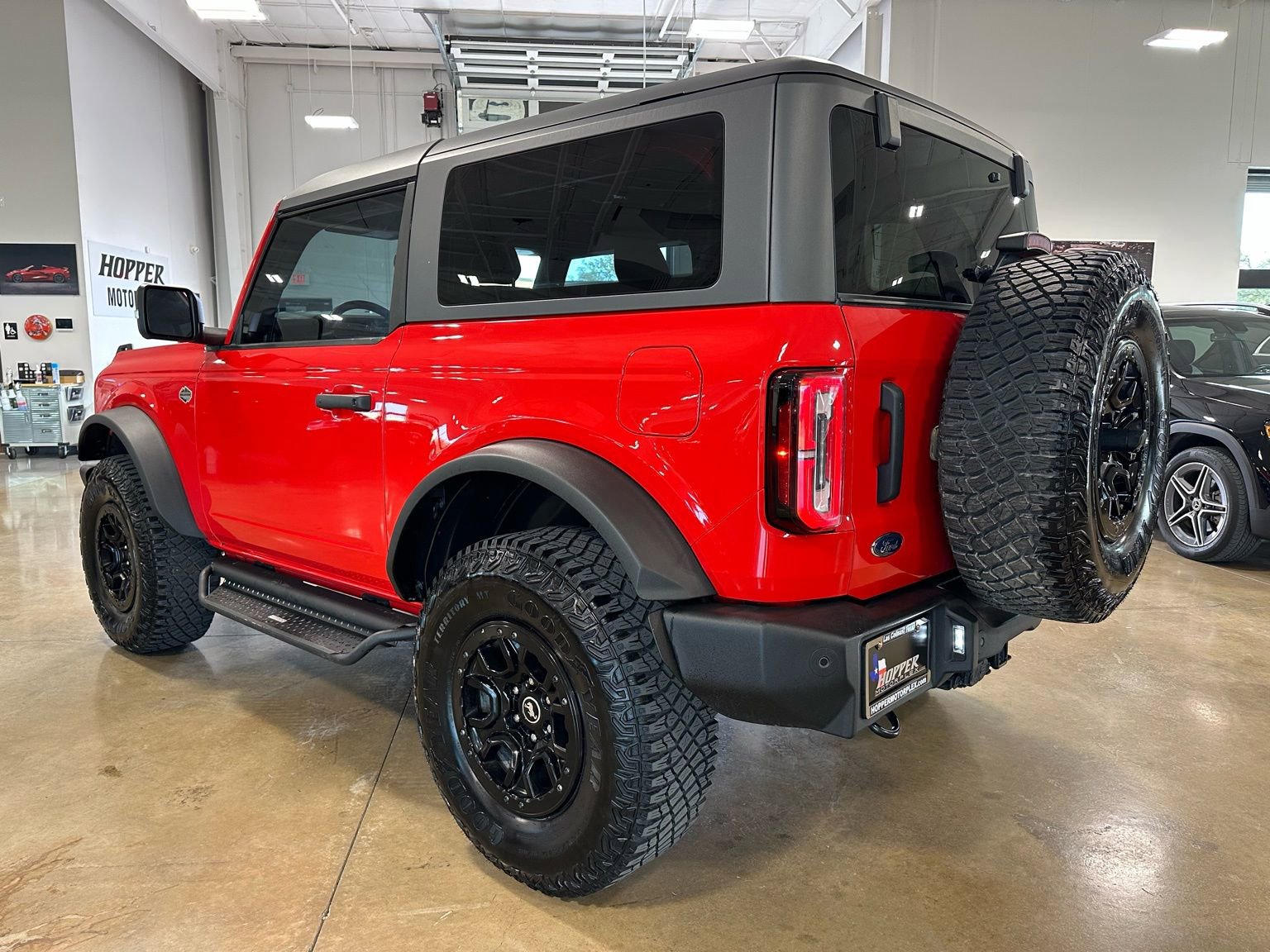 Used 2023 Ford Bronco Wildtrak image 7