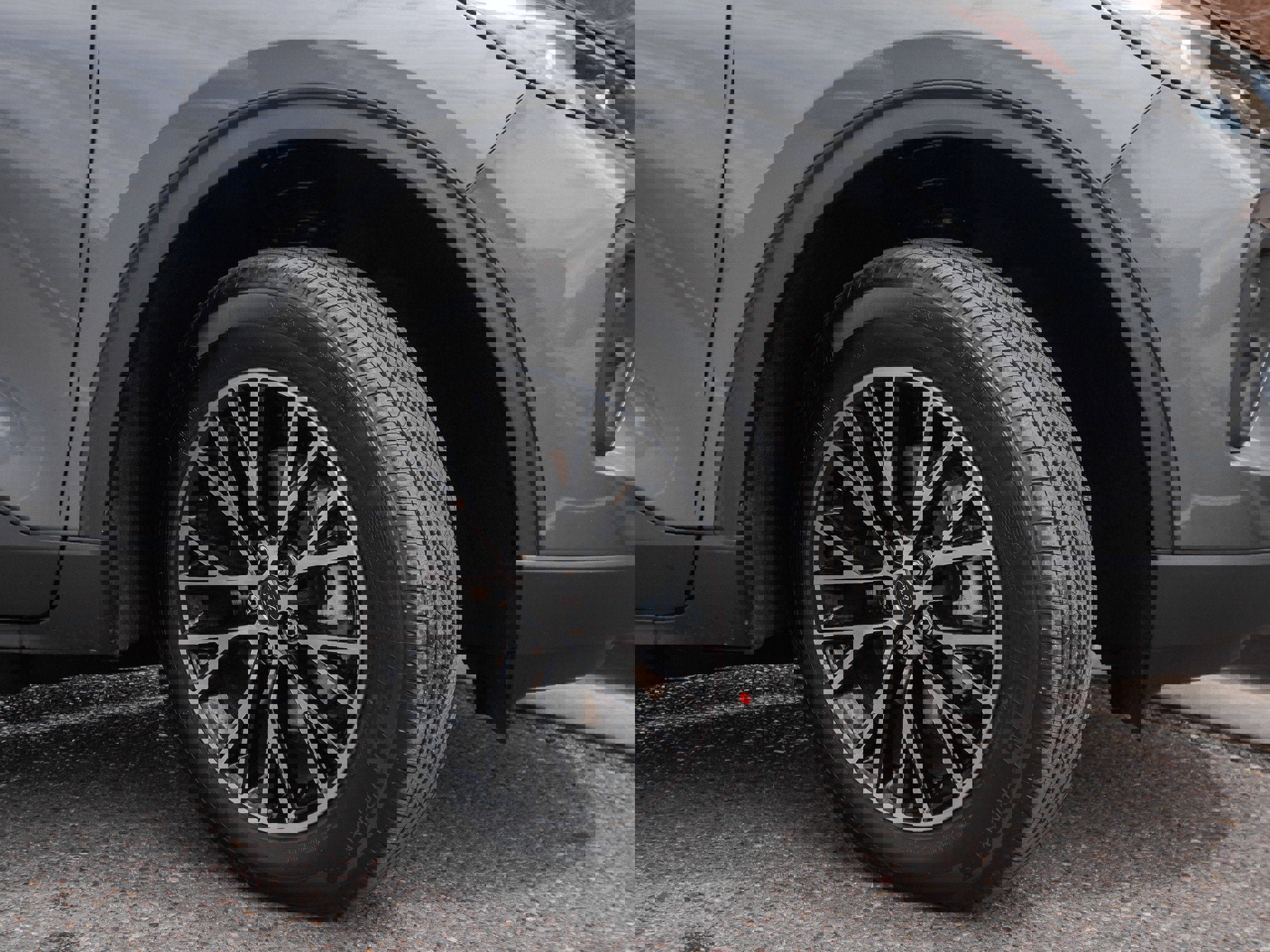 New 2025 Ford Escape SE w/ PHEV Premium Package image 13