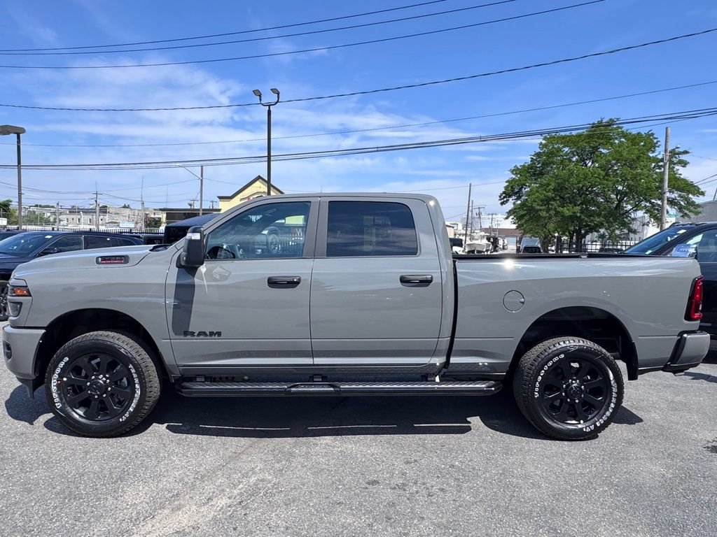 New 2026 RAM 2500 Big Horn AWD/4WD image 4
