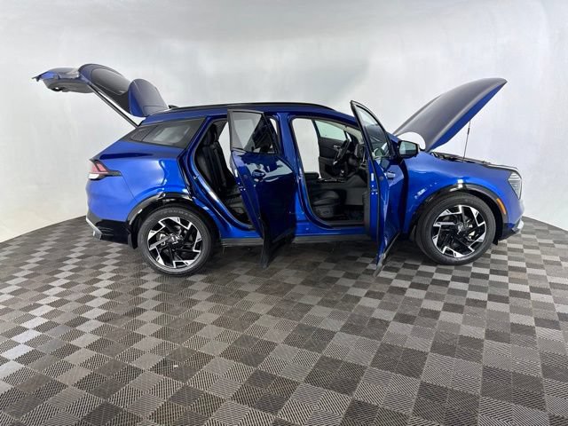 Certified 2025 Kia Sportage SX FWD image 15