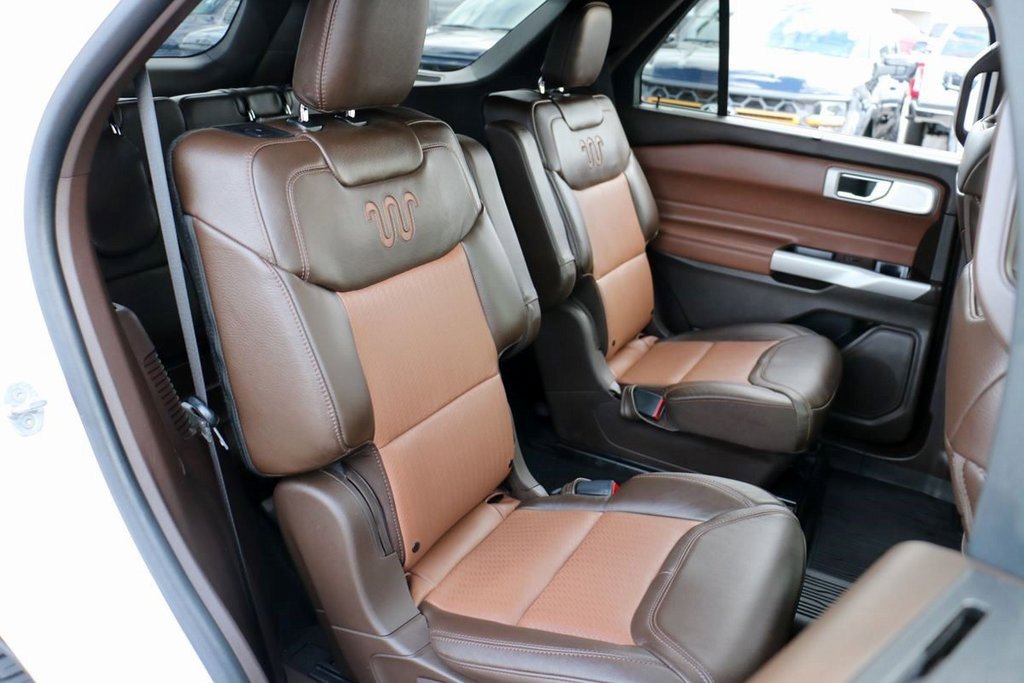 Used 2022 Ford Explorer King Ranch w/ Class IV Trailer Tow Package image 36