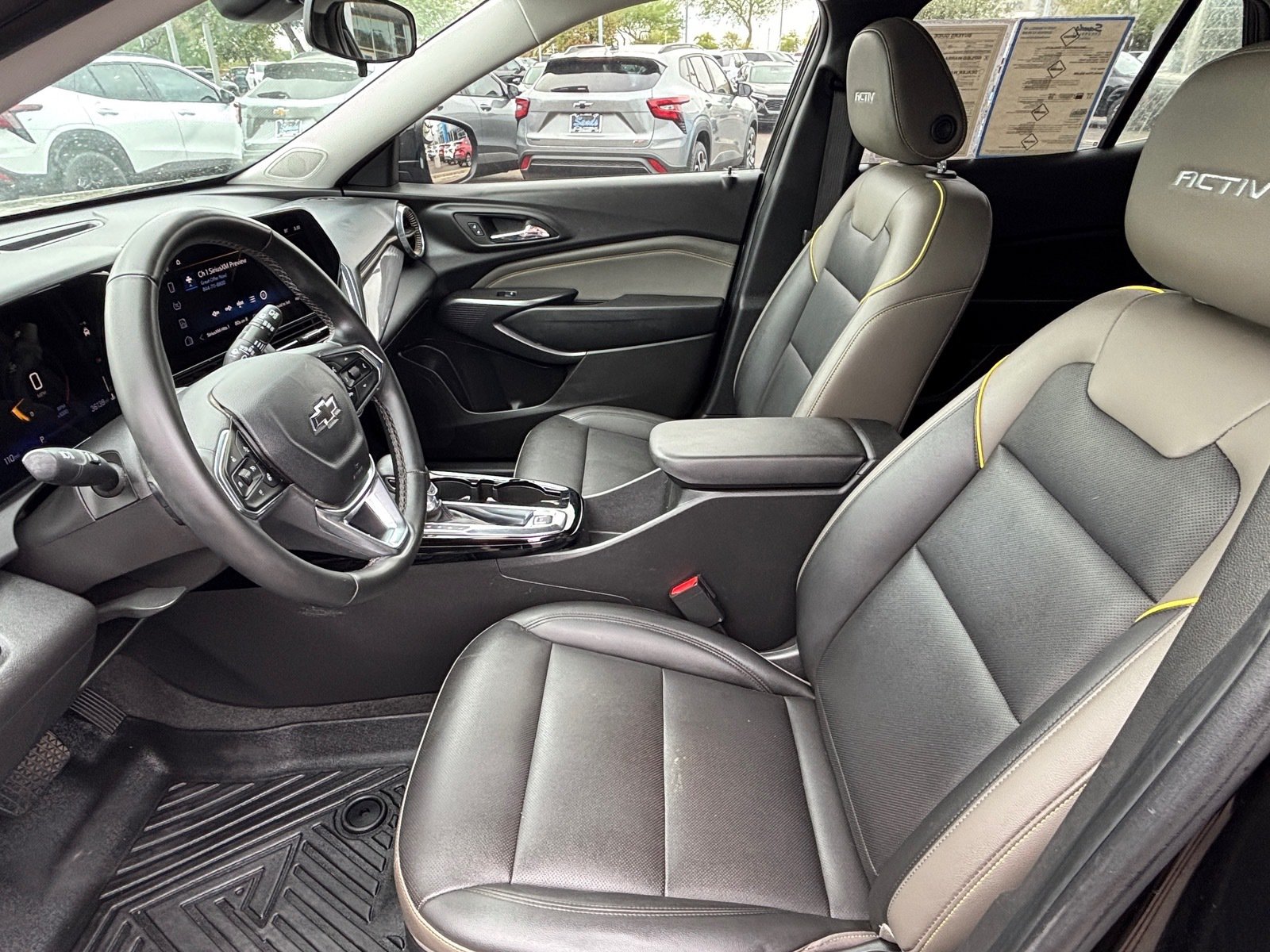 Used 2025 Chevrolet Trax ACTIV w/ Driver Confidence Package FWD image 21