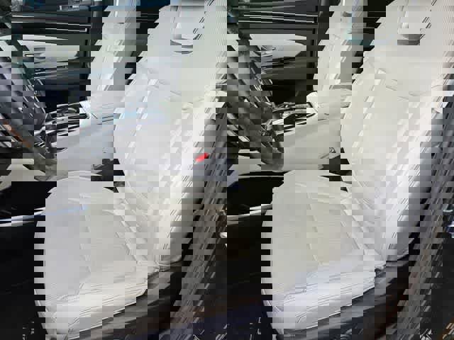 Used 2022 Hyundai Tucson Limited w/ Cargo Package image 16