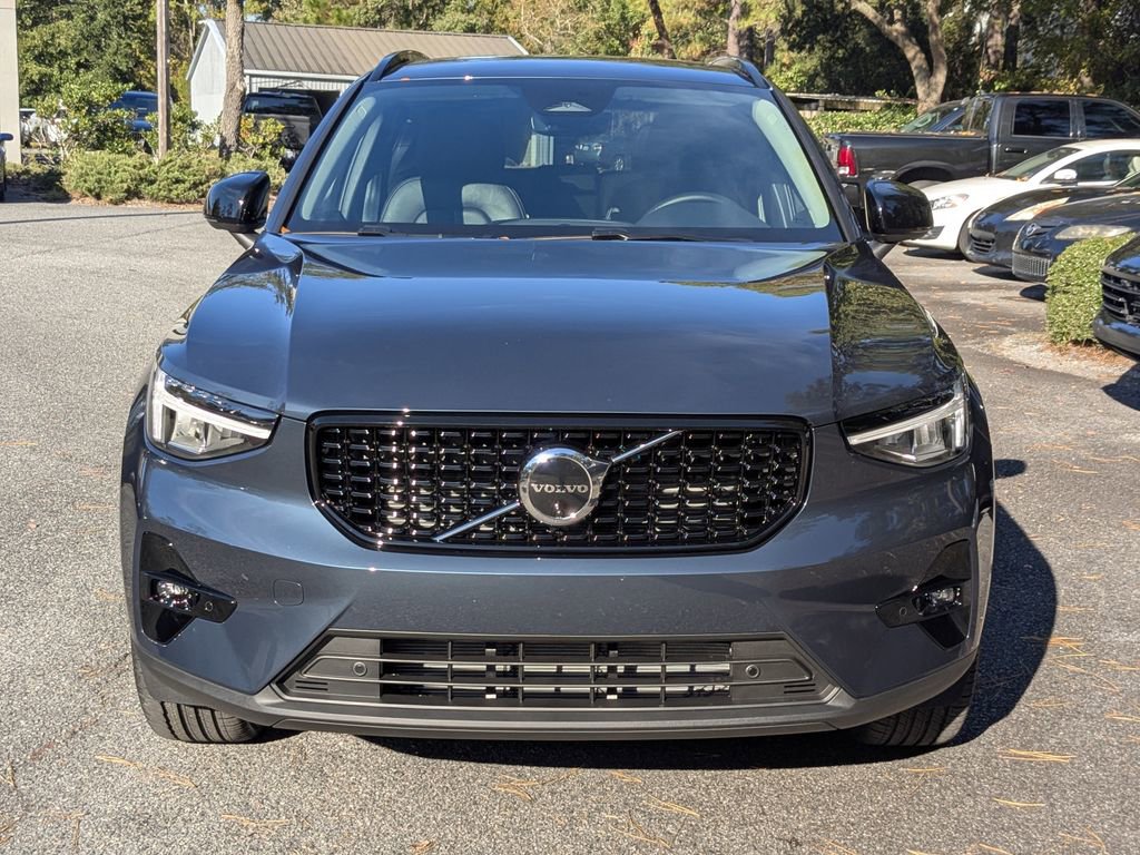 New 2026 Volvo XC40 B4 Plus w/ Protection Package Premier image 9