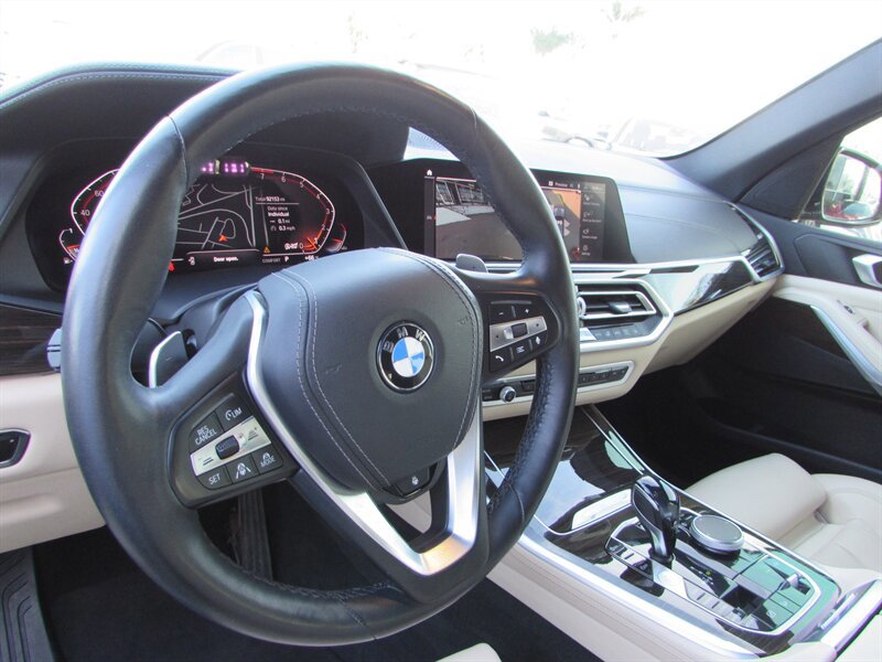Used 2020 BMW X5 xDrive40i w/ Premium Package AWD/4WD image 10