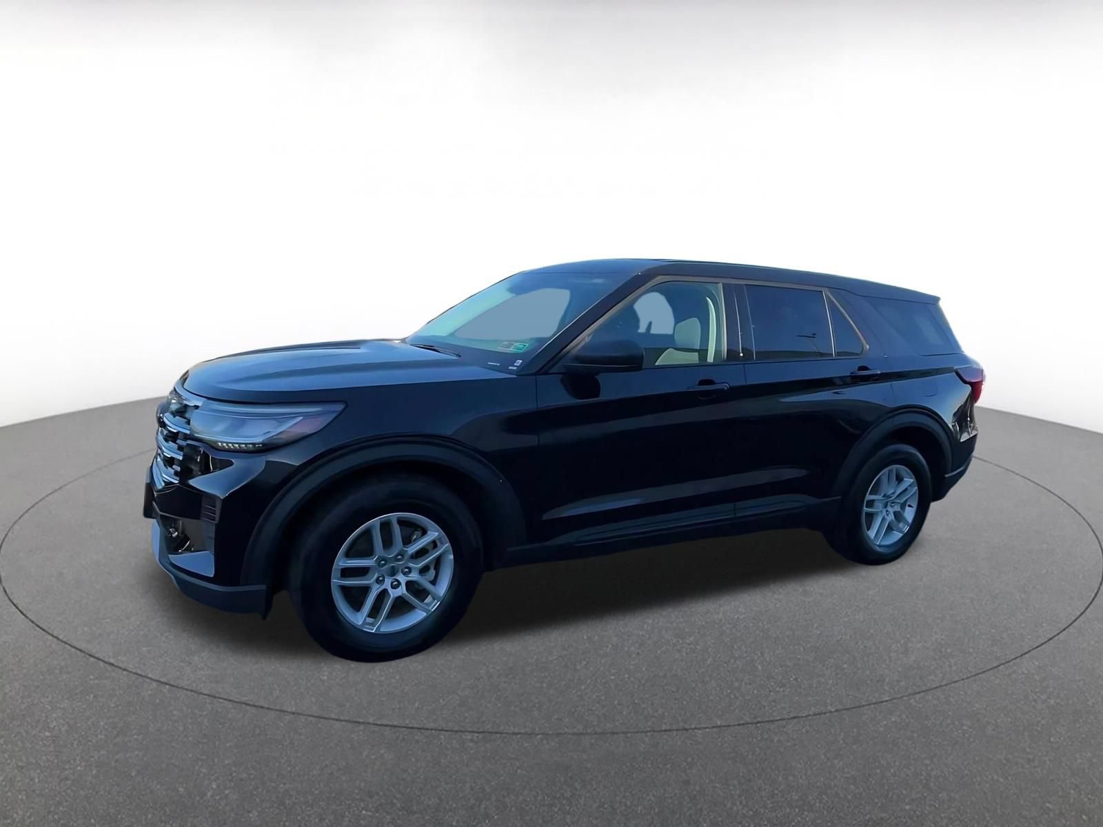 Used 2026 Ford Explorer Active RWD image 7