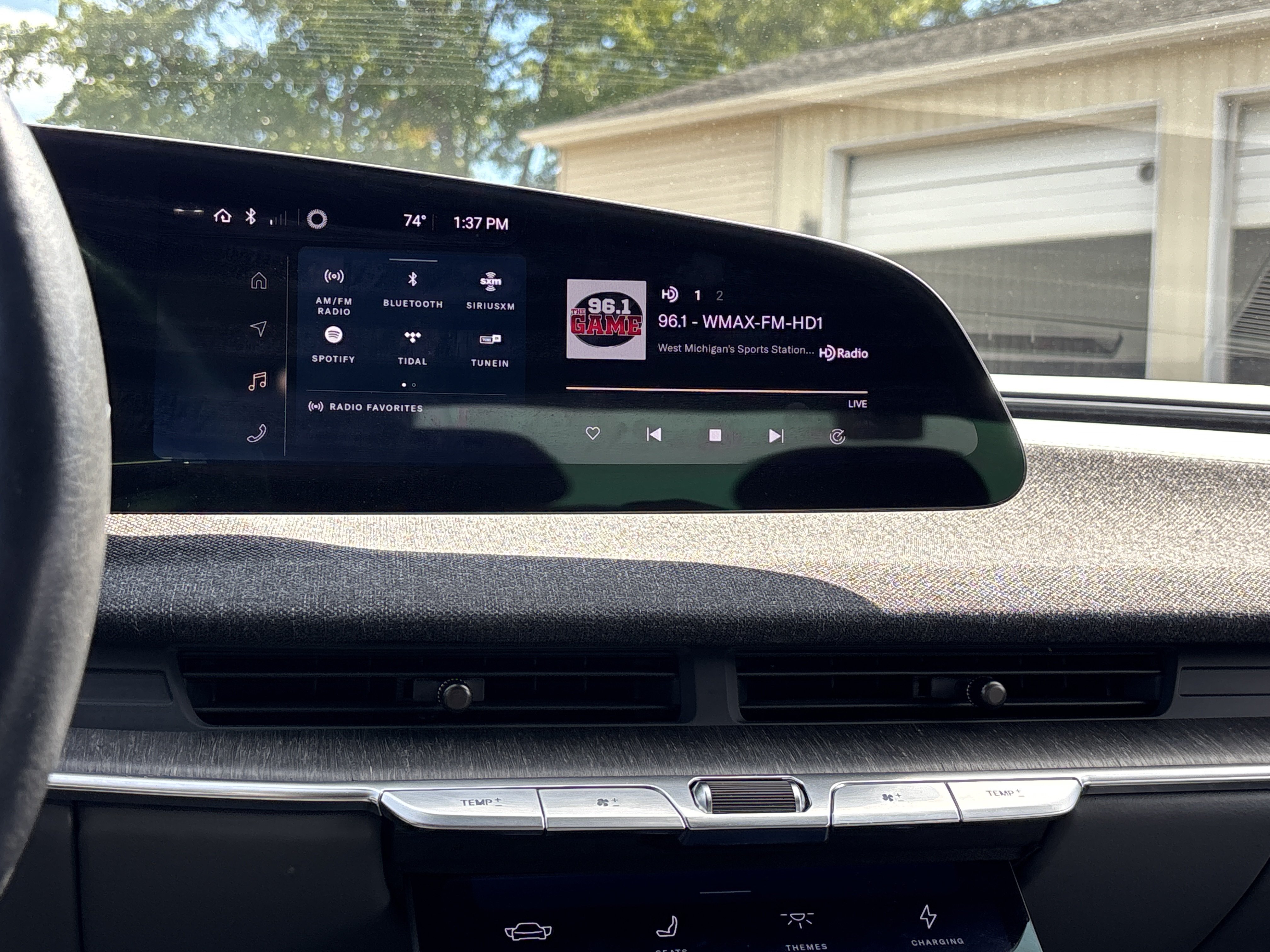 Used 2023 Lucid Air Pure AWD/4WD image 21