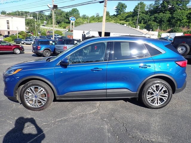 Used 2022 Ford Escape SEL w/ Technology Package AWD/4WD image 2