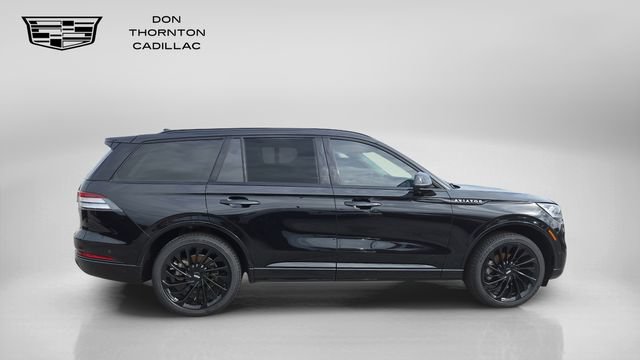 Used 2022 Lincoln Aviator Reserve w/ Equipment Group 201A AWD/4WD image 6