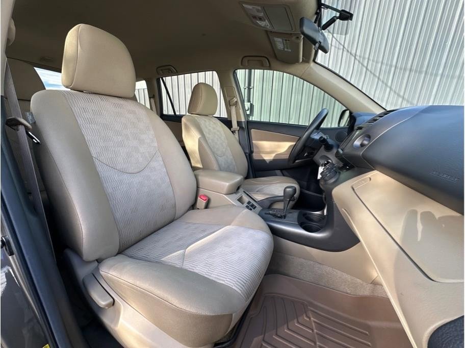 Used 2011 Toyota RAV4 AWD w/ Base L4 Extra Value Pkg image 14