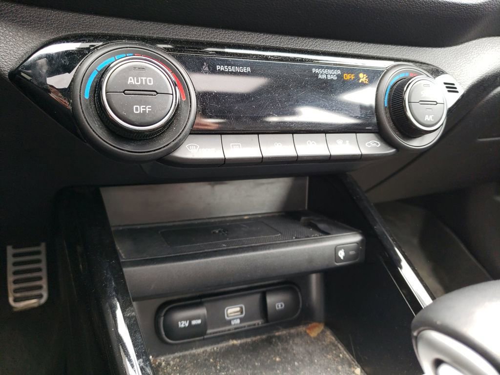 Used 2023 Kia Forte GT-Line w/ GT-Line Premium Package image 24