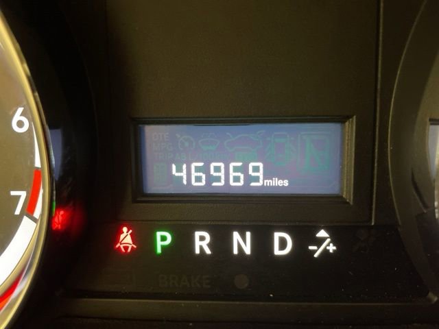 Used 2018 Dodge Grand Caravan SE w/ UConnect Hands-Free Group image 24