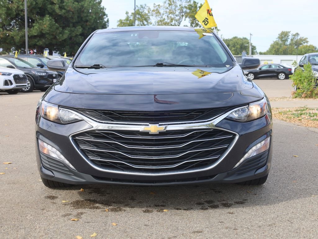 Used 2023 Chevrolet Malibu LT w/ Driver Confidence Package image 3