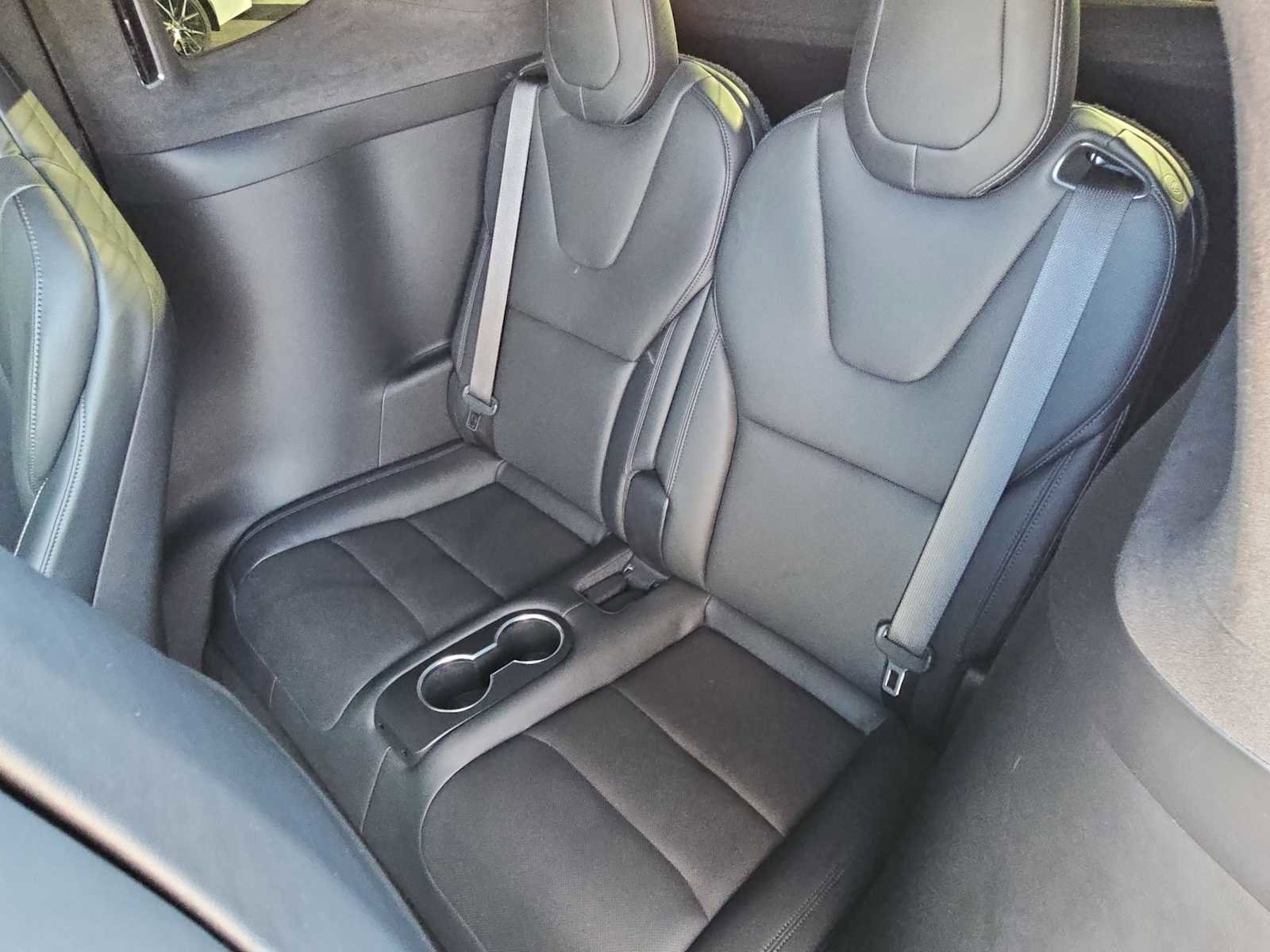 Used 2022 Tesla Model X Plaid image 33