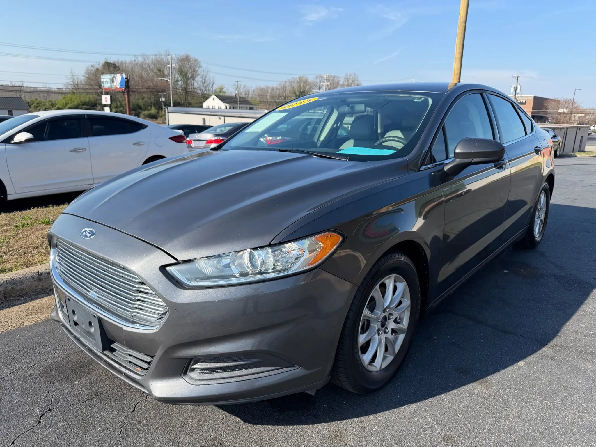 Used 2015 Ford Fusion S FWD image 3