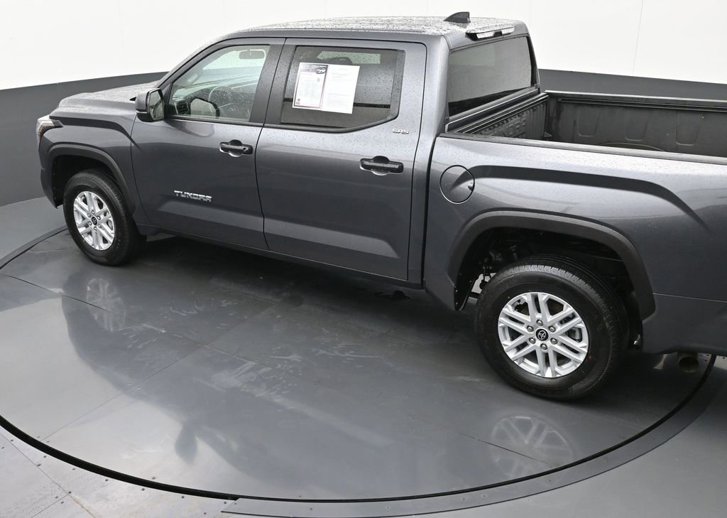 Used 2024 Toyota Tundra SR5 AWD/4WD image 33