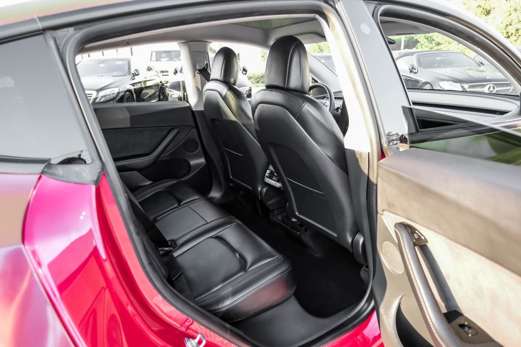 Used 2021 Tesla Model Y 2WD image 41