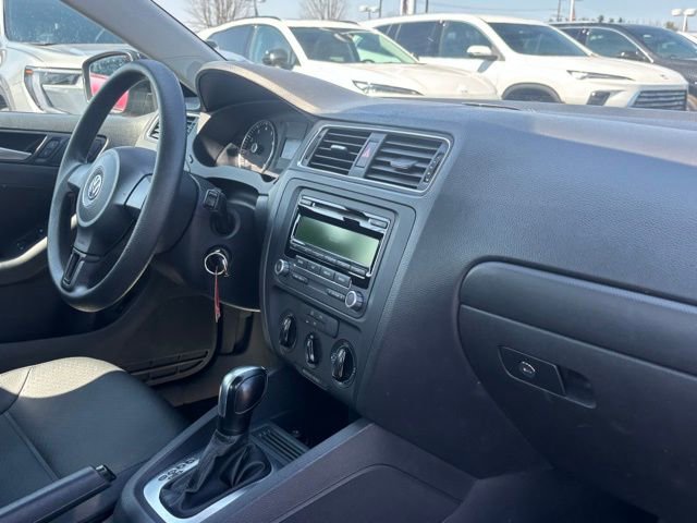 Used 2014 Volkswagen Jetta SE FWD image 15