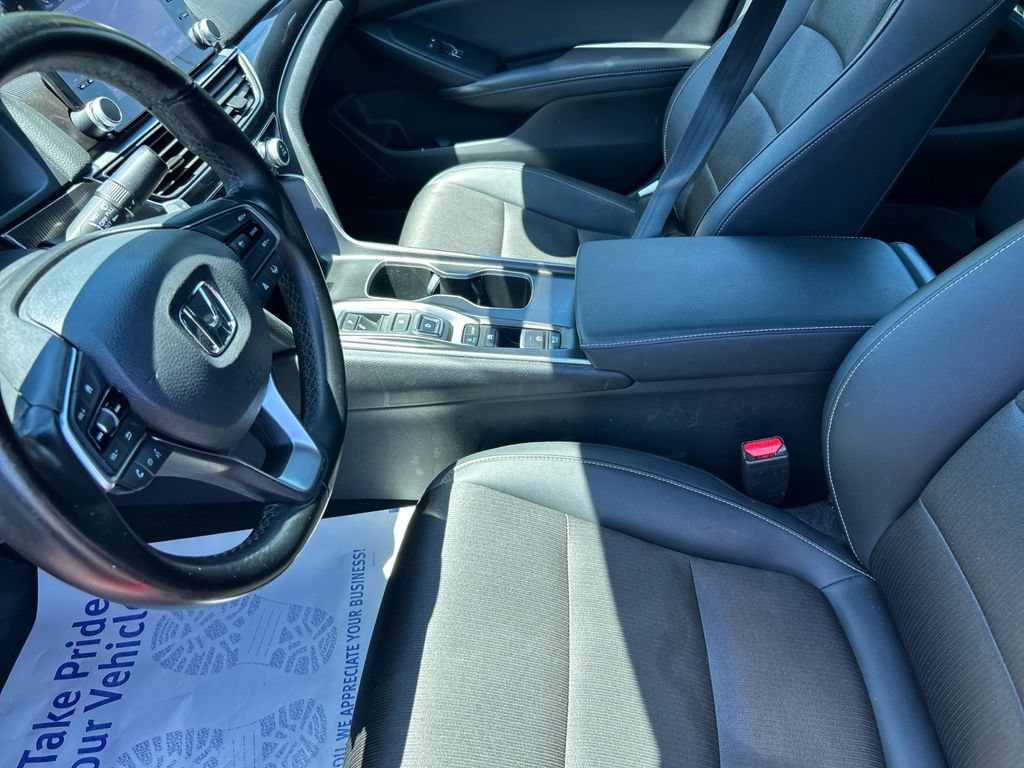 Used 2022 Honda Accord Sport image 9